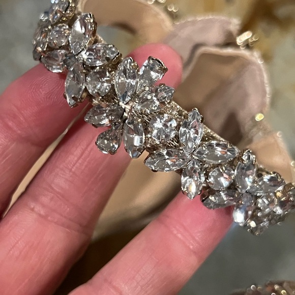 Jewel Badgley Mischka Raleigh Gold 💛 Glitter Closed Toe Zip Kitten Heels 7 1/2” - Picture 12 of 12